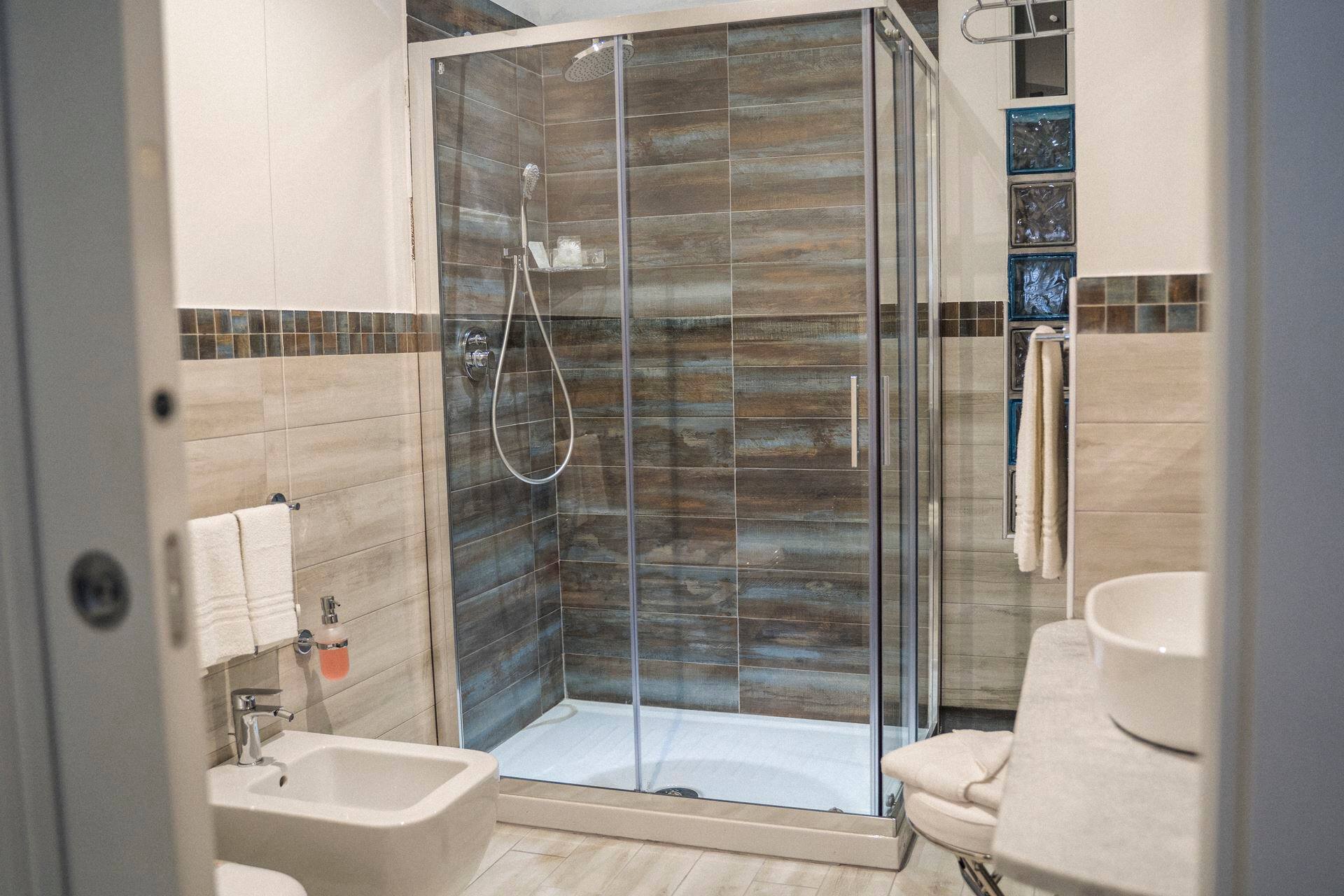 <p>Superior-huone</p>