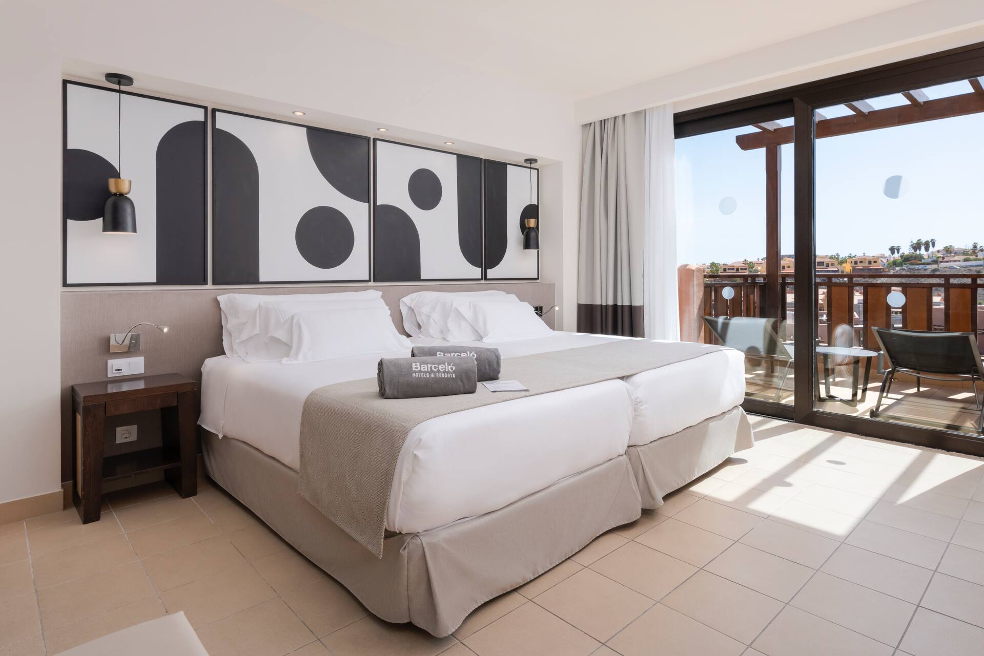 <p>juniorsviitti</p>