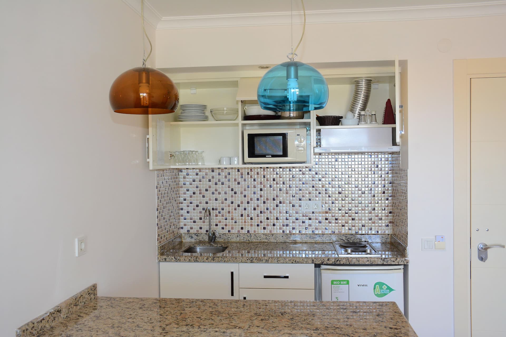 <p>Standard-kaksio päärakennuksessa</p>