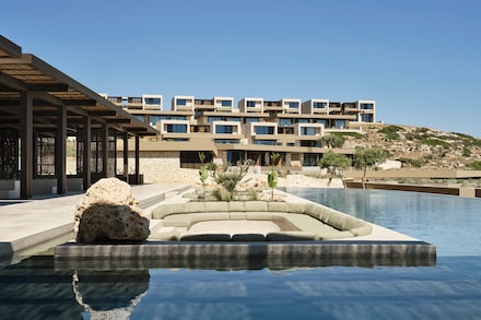 JW Marriott Crete Resort & Spa, Marathi