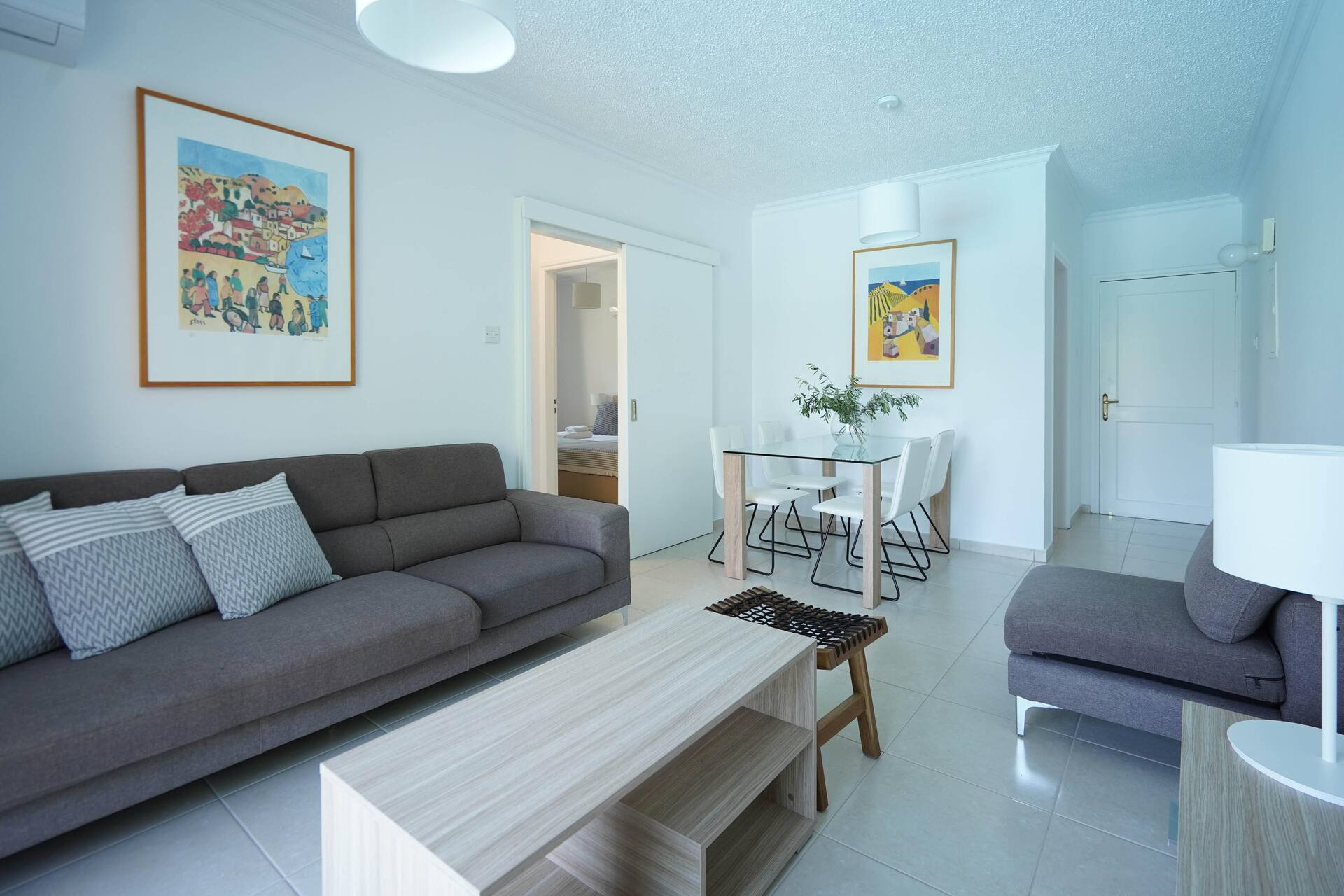 <p>kahden makuuhuoneen huoneisto</p>