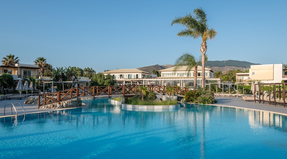Natura Village Hotel & Spa 1