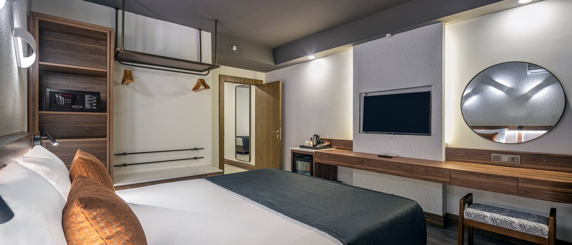 <p>Deluxe-perhehuone</p>