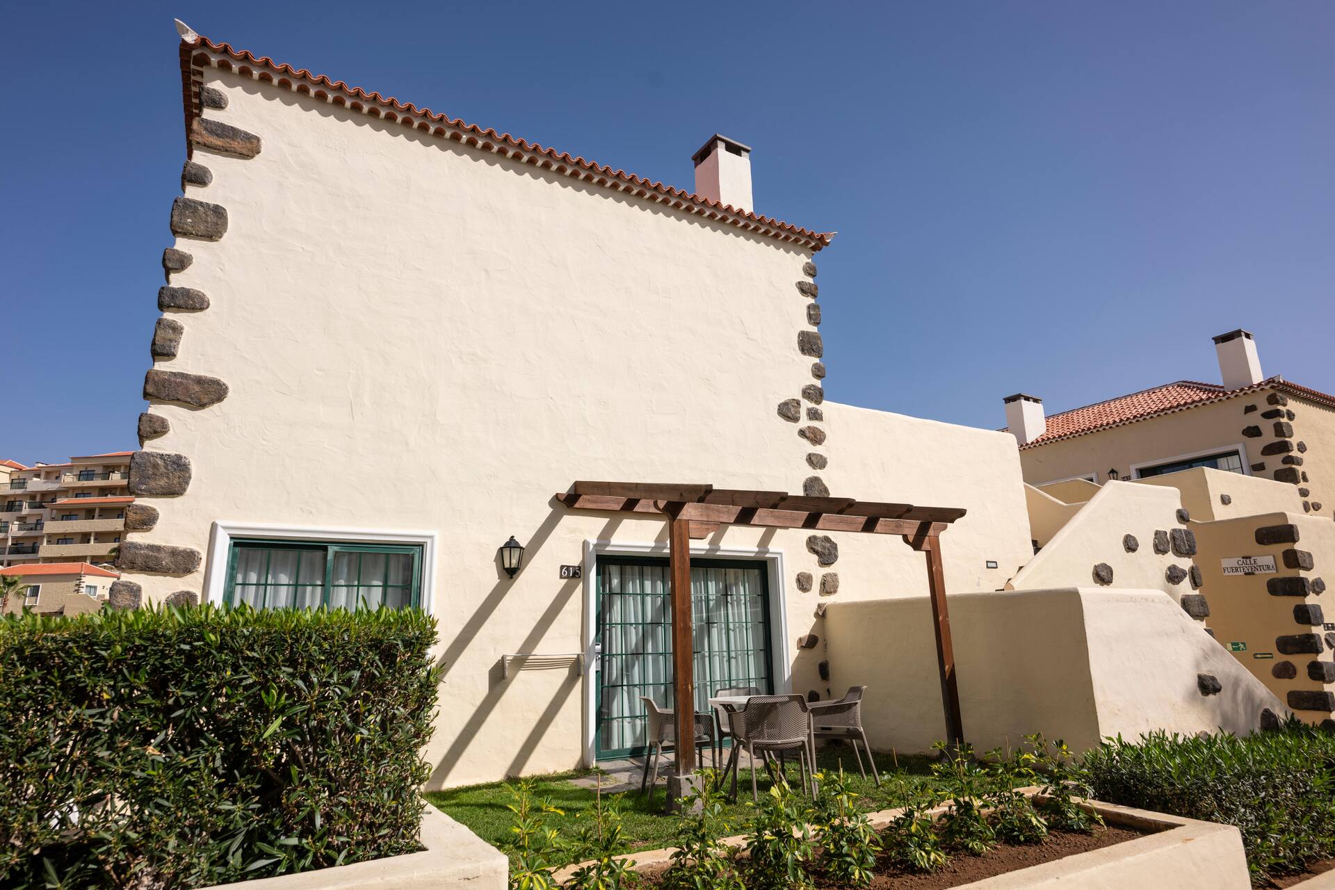 <p>Bungalow-kaksio</p>