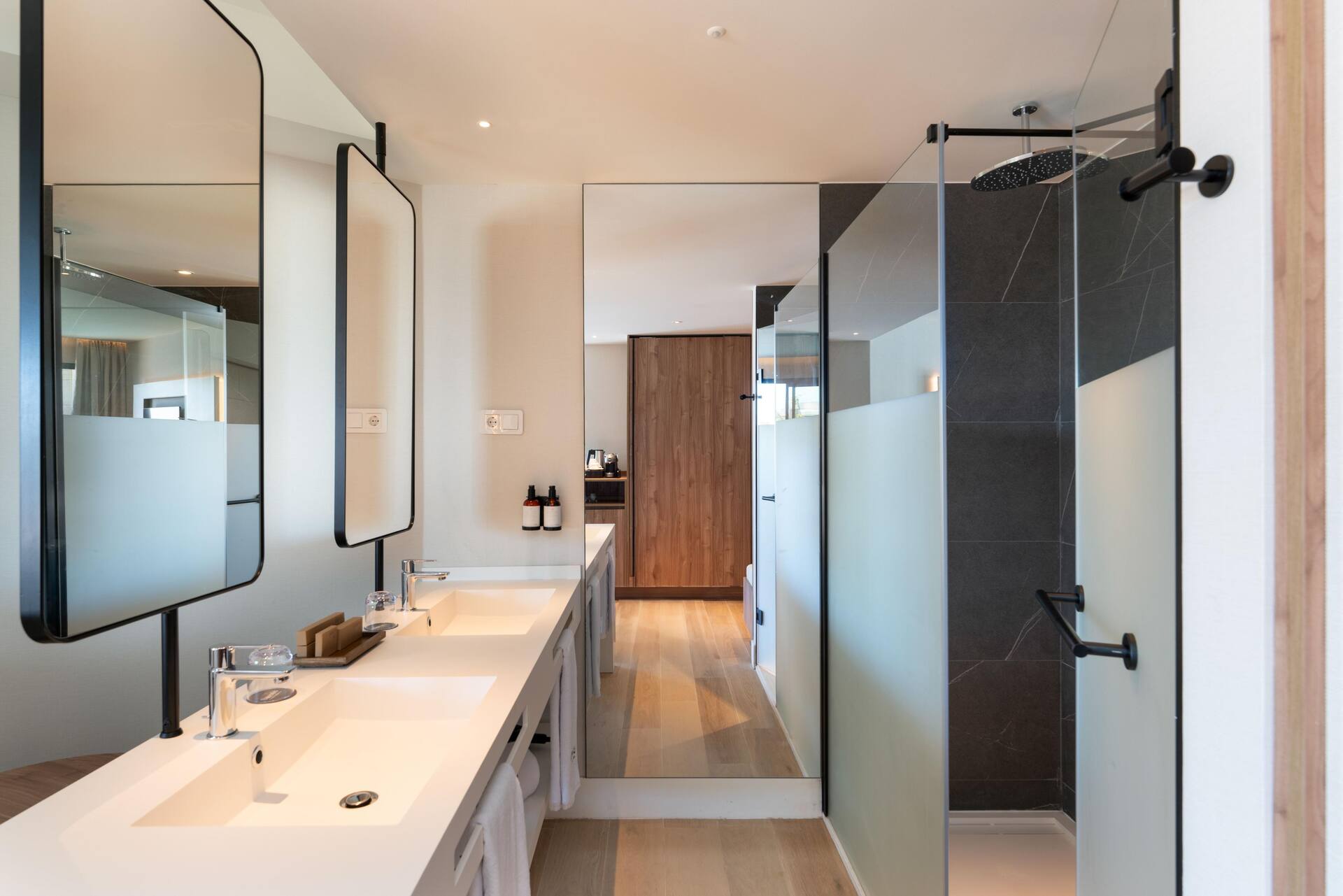 <p>Deluxe Royal Level -huone</p>