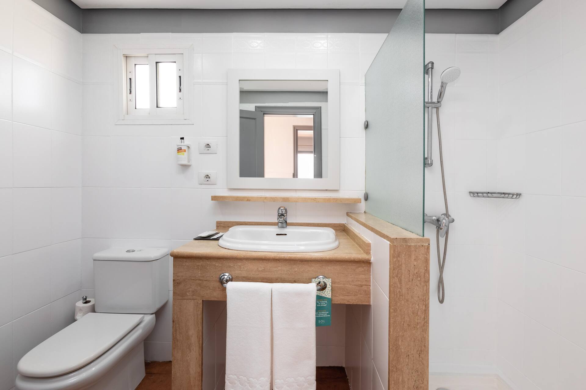 <p>Bungalow, kaksi makuuhonetta</p>