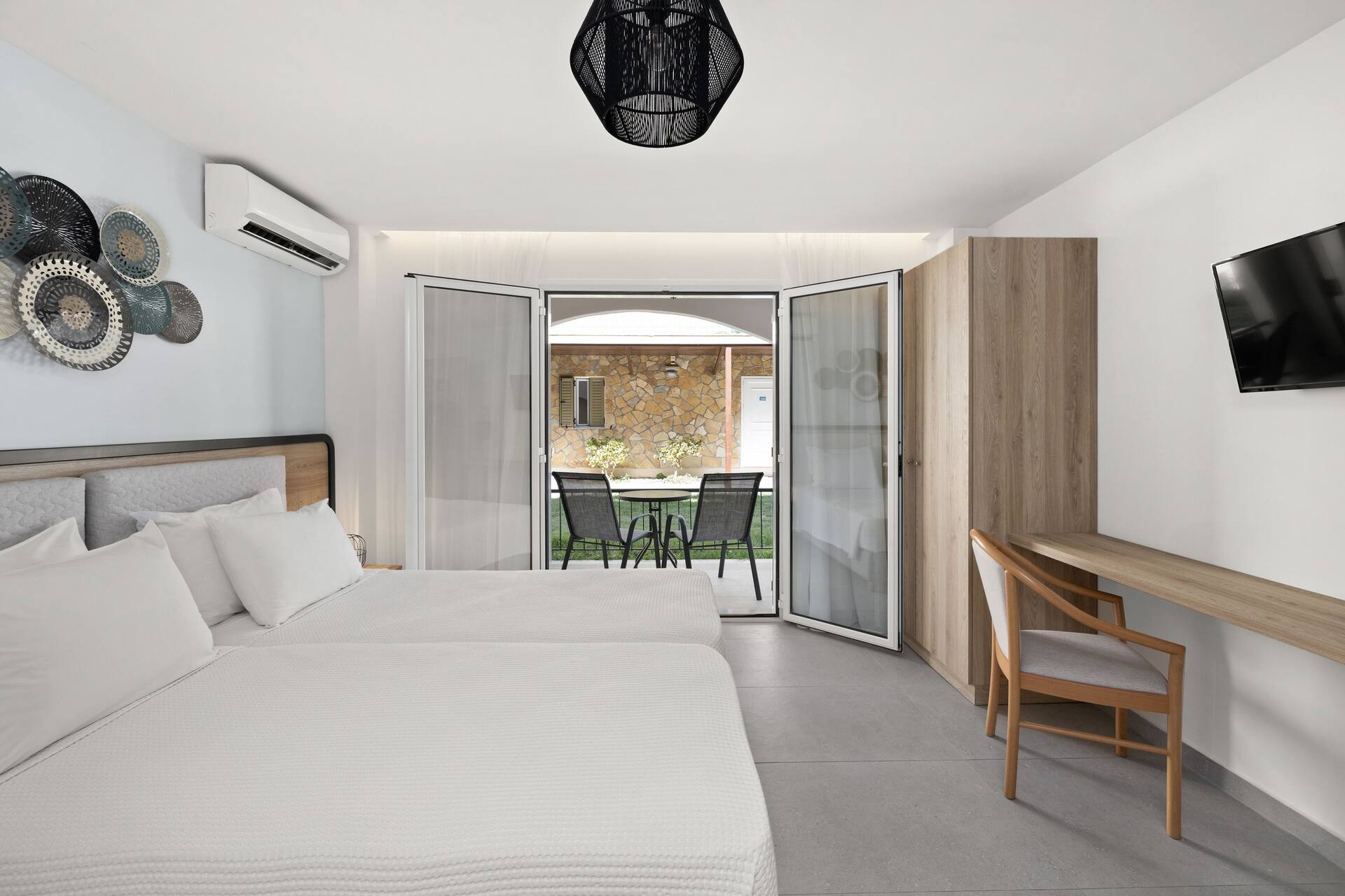 <p>Superior-huone</p>