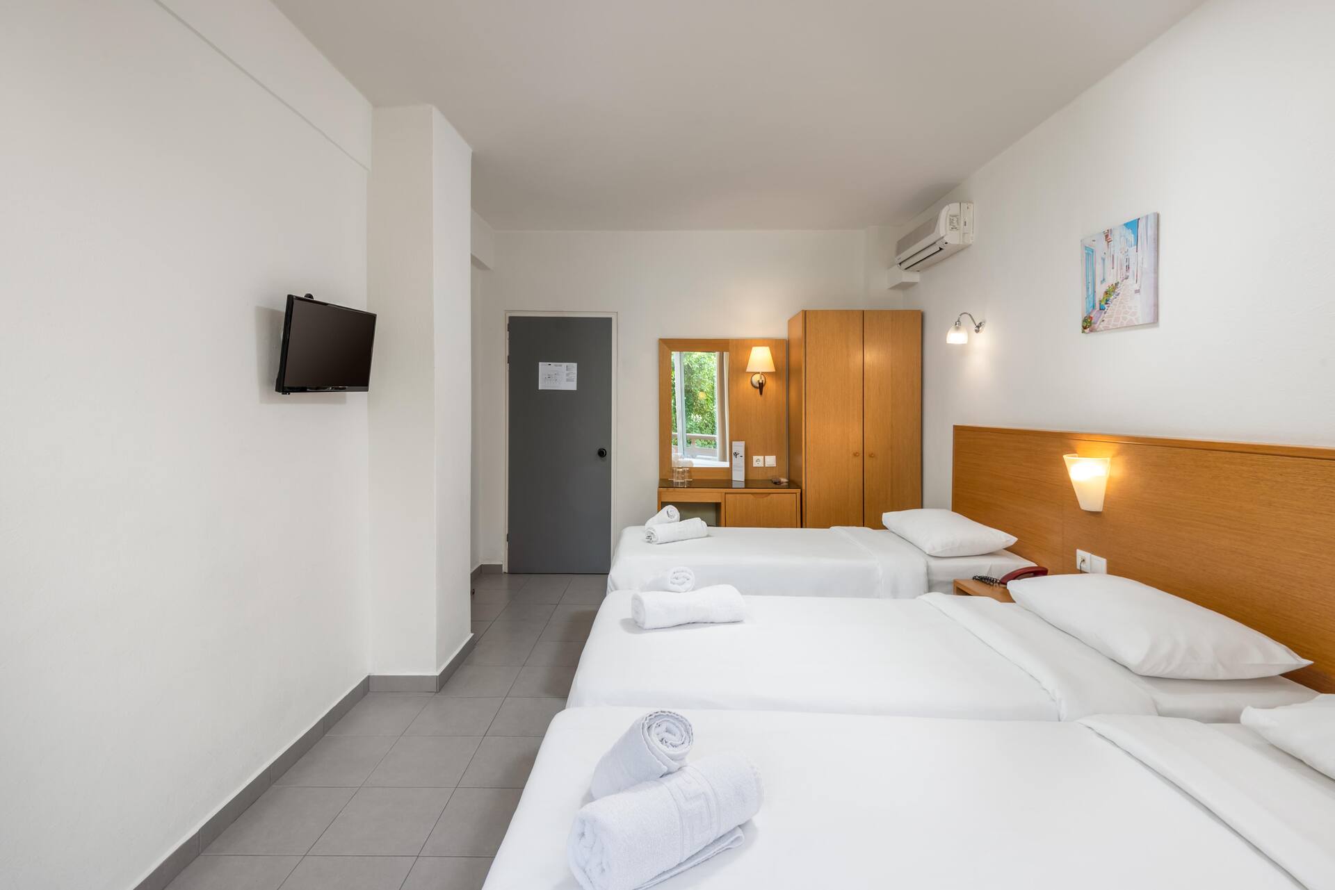 <p>Superior-huone</p>