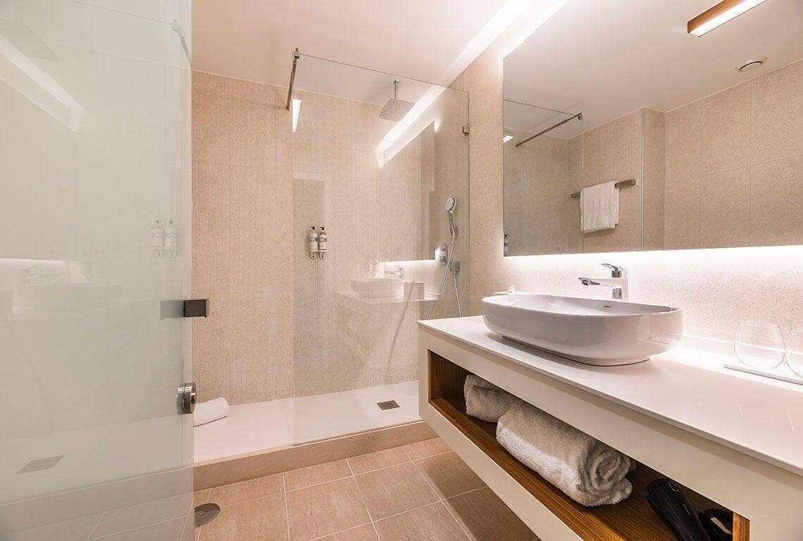 <p>Classic-huone</p>