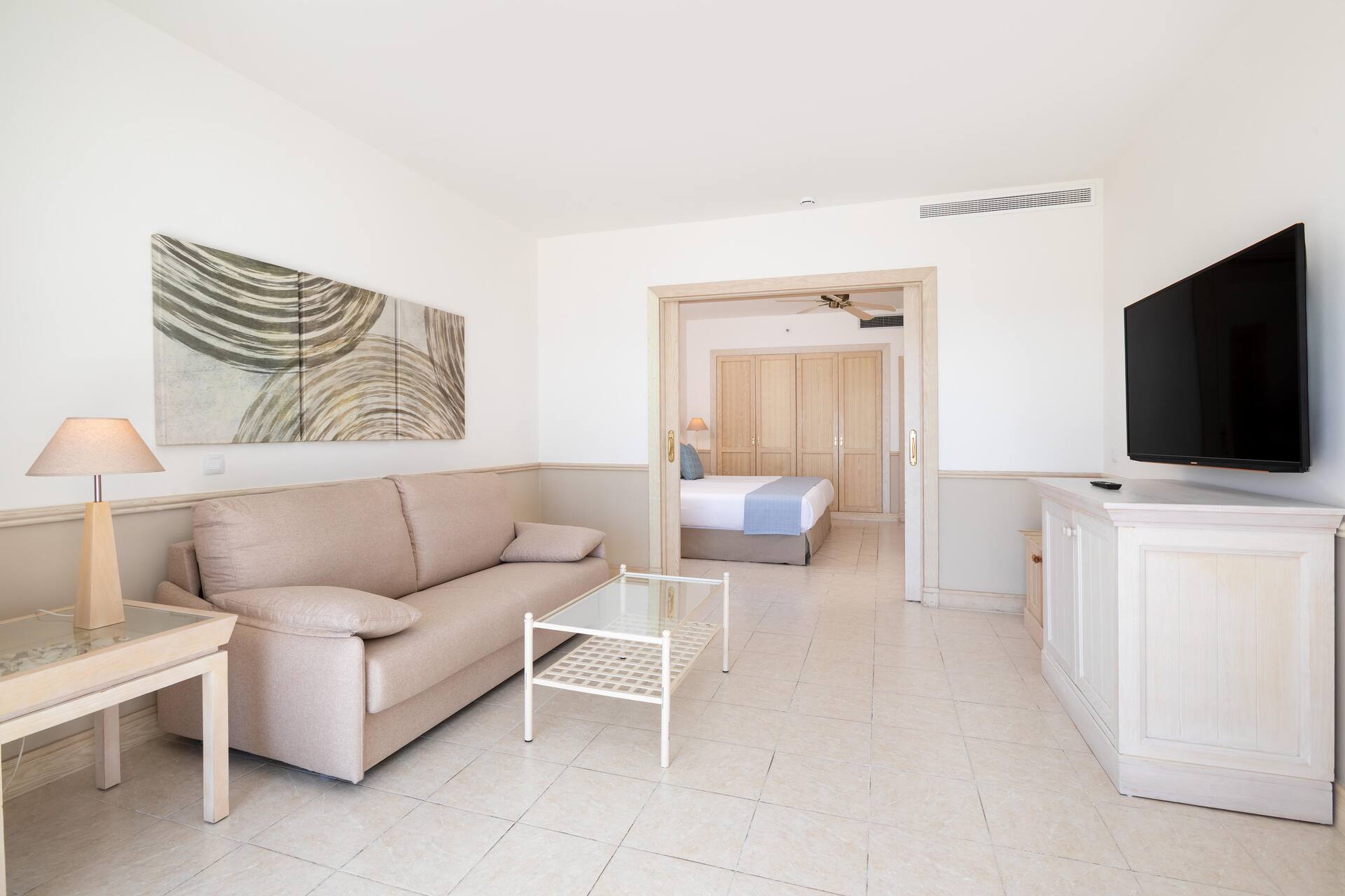 <p>Juniorsviitti</p>