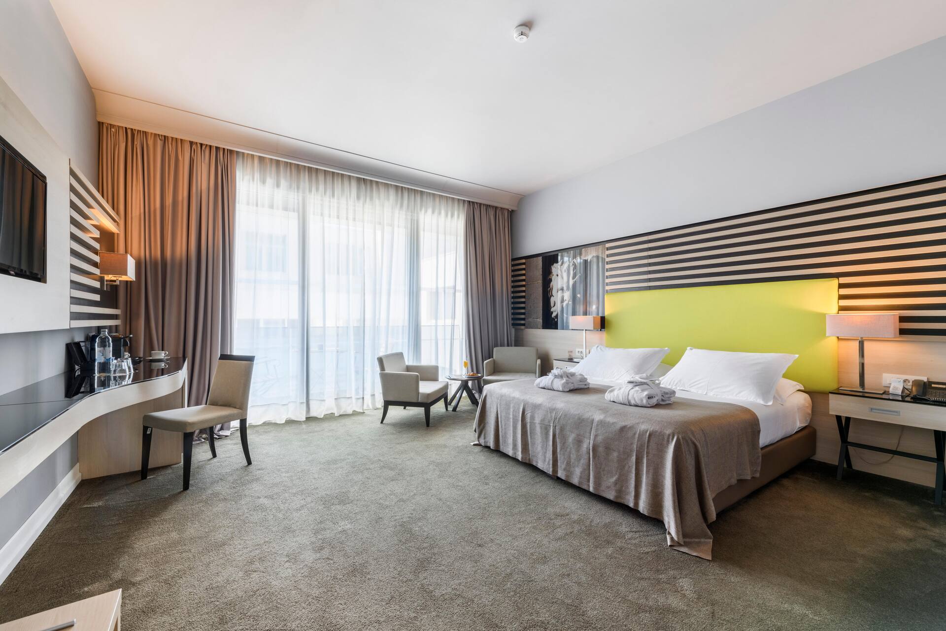 <p>Executive-huone</p>