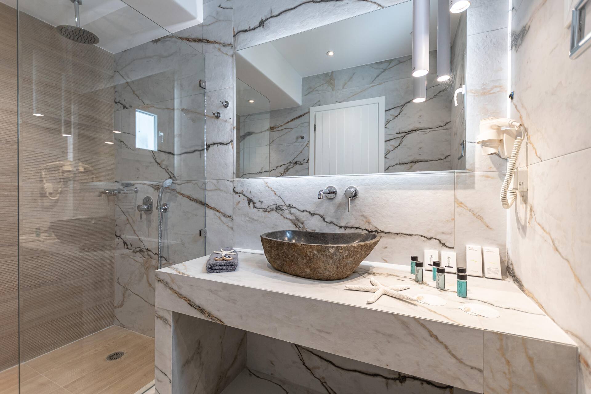 <p>Honeymoon-sviitti</p>