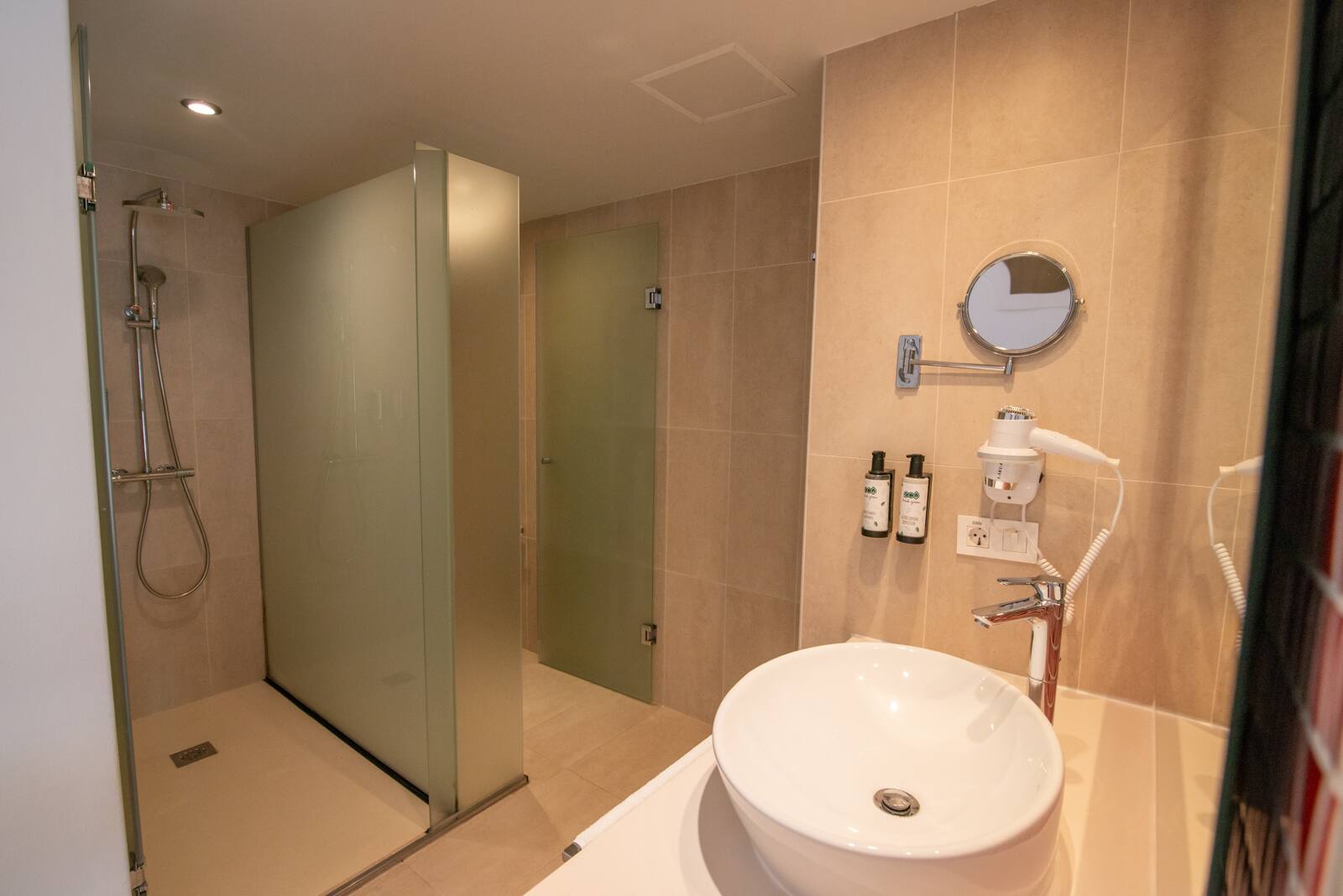 <p>Perhe-juniorsviitti</p>