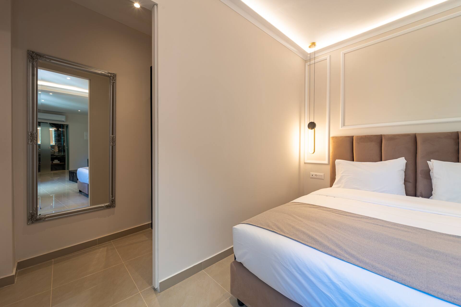 <p>Juniorsviitti</p>