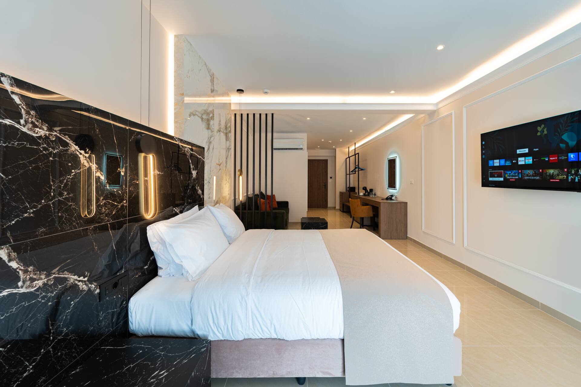 <p>Deluxe Queen -sviitti kolmelle</p>