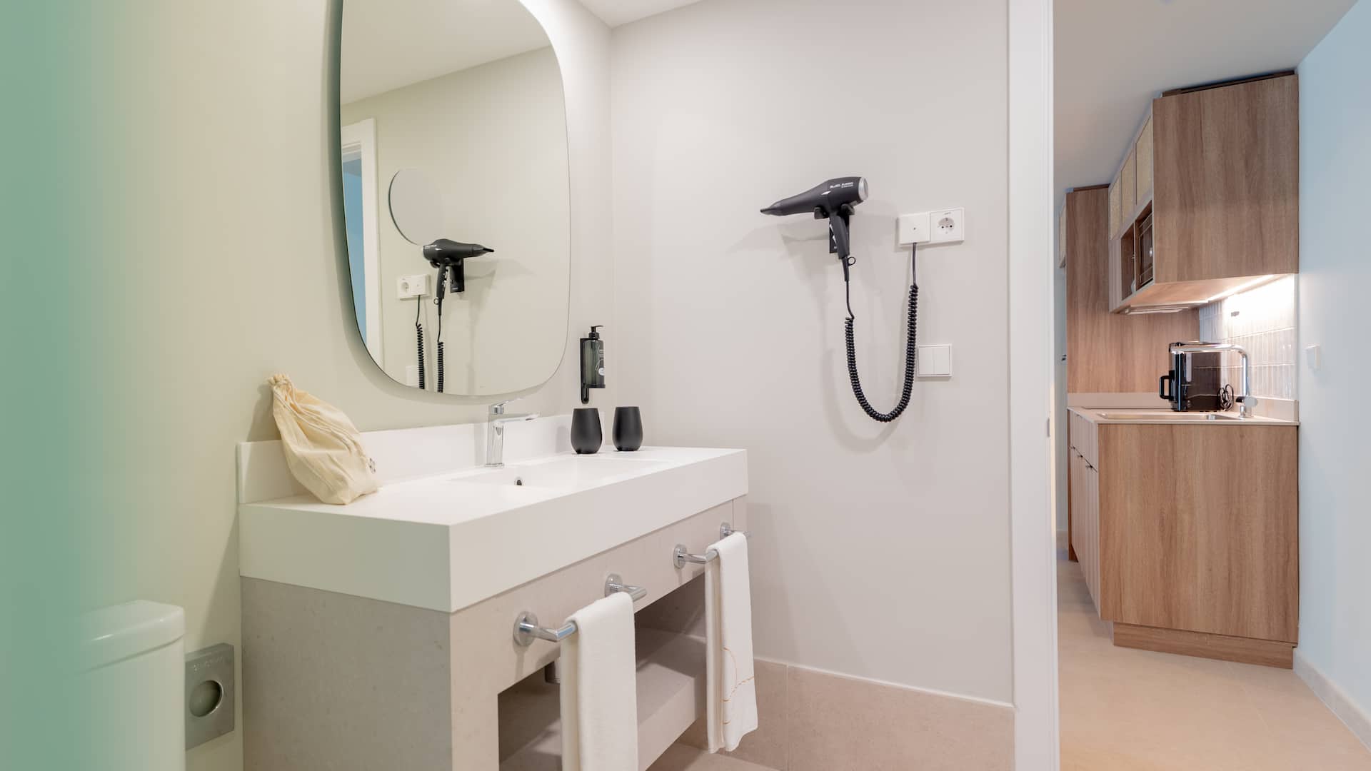 <p>Premium-kaksio, terassi</p>