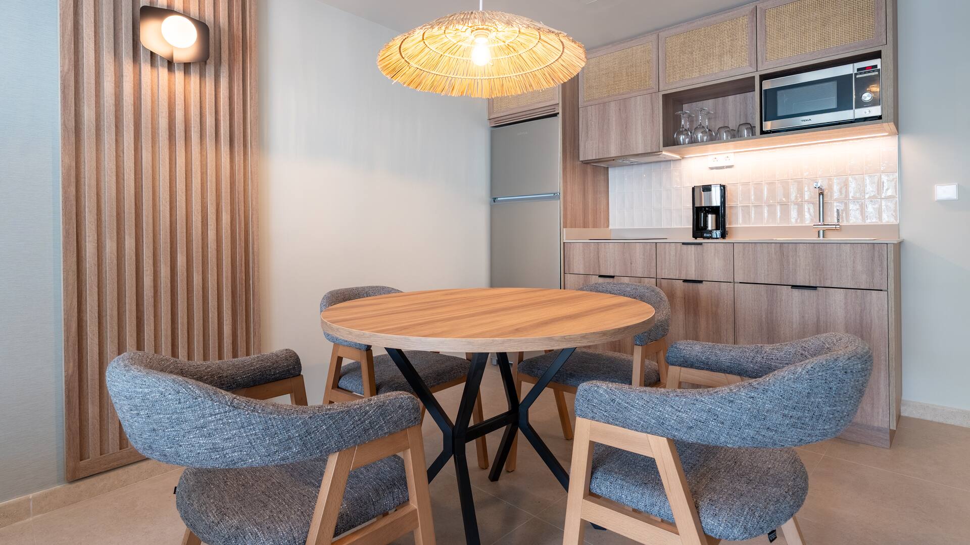 <p>Premium-kaksio, terassi</p>