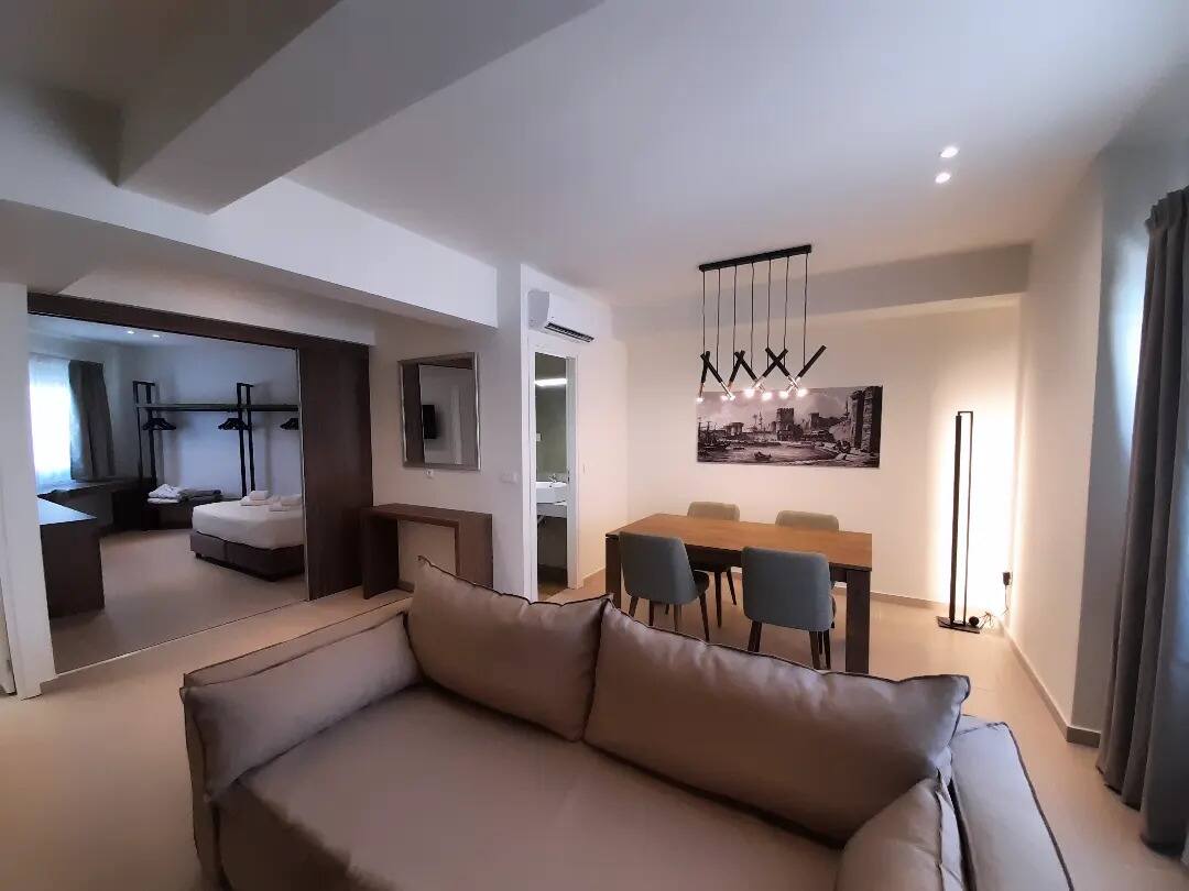 <p>Master-sviitti</p>