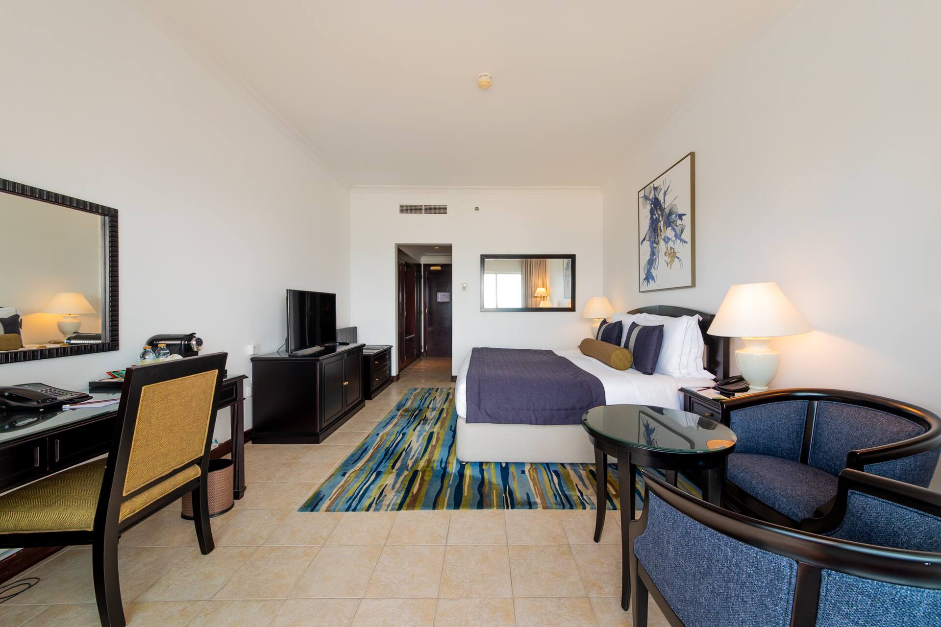 <p>Superior-huone</p>