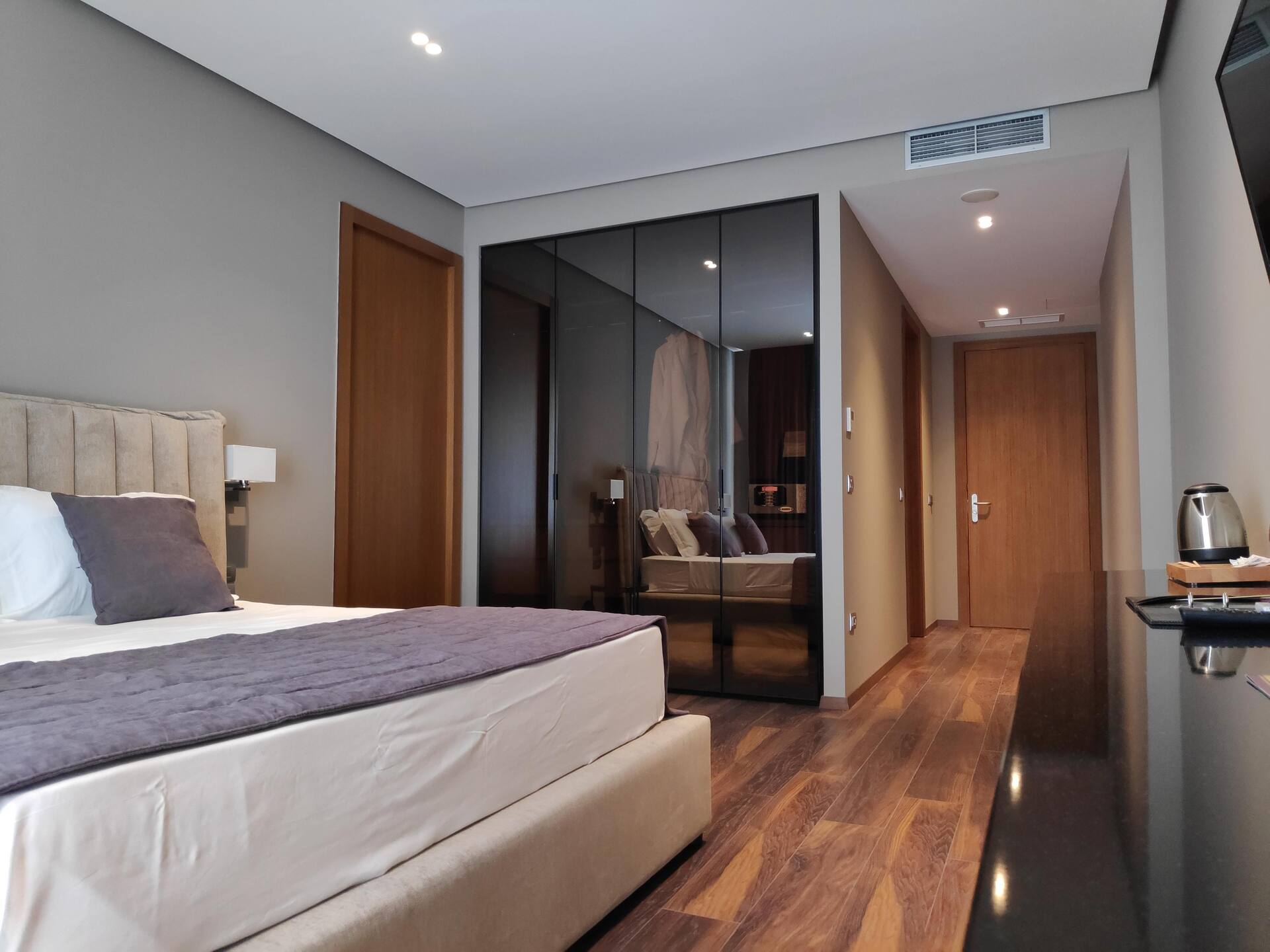 <p>Kahden hengen huone</p>