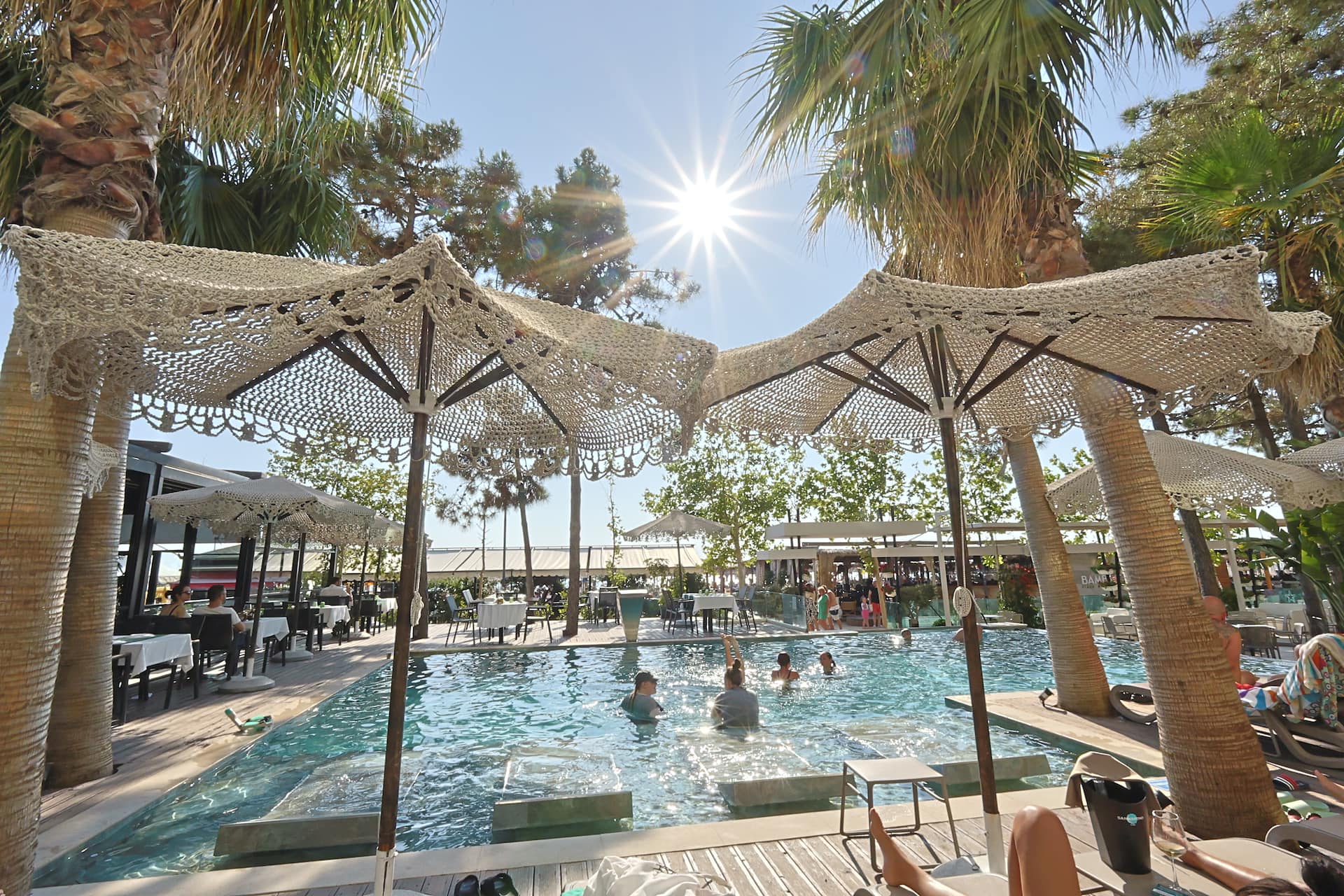 Albanian Star, Golem 1