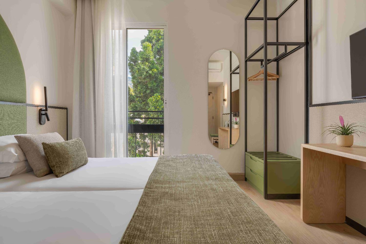 <p>kahden hengen huone</p>