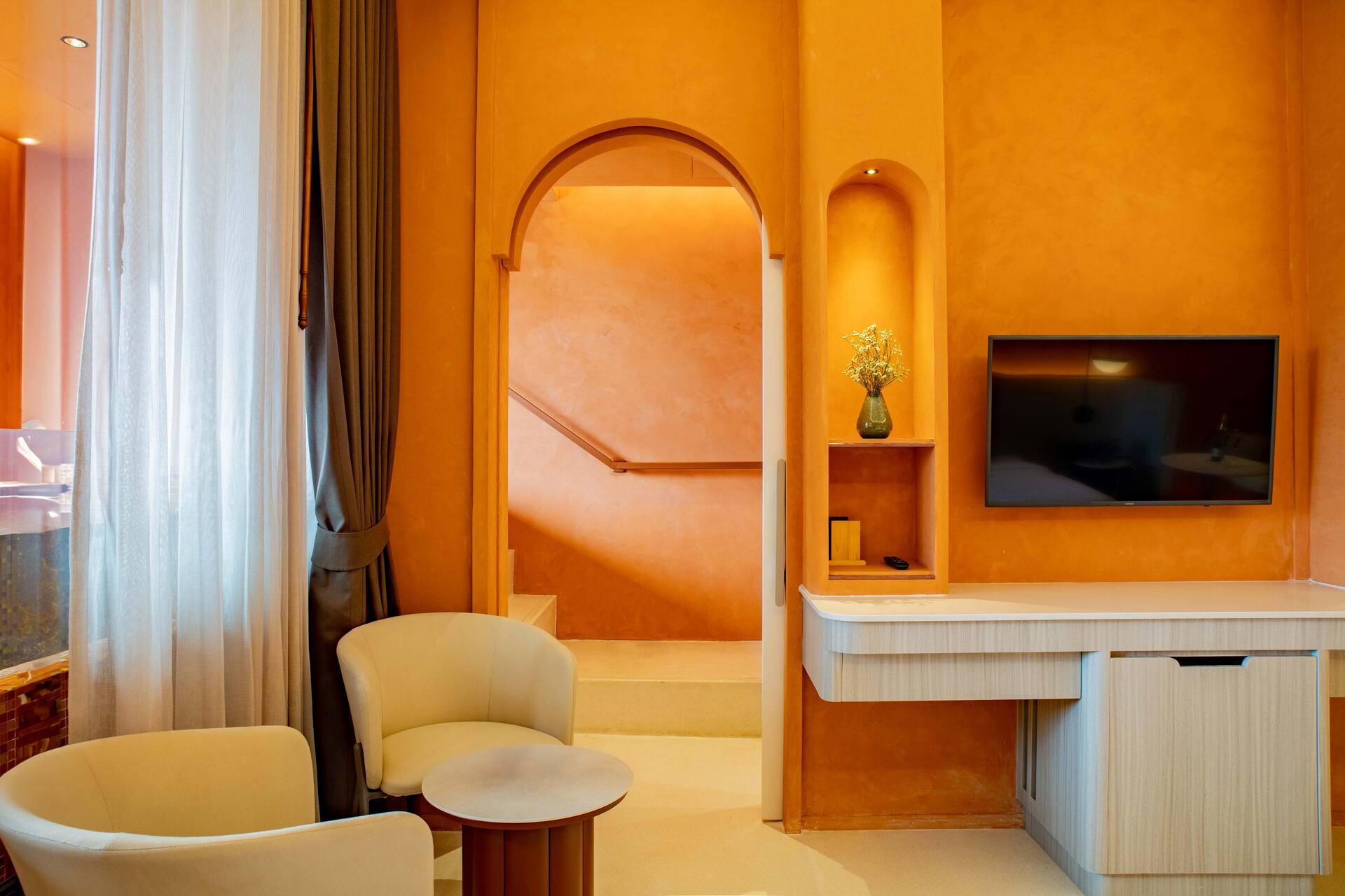 <p>Deluxe Garden View Pool -sviitti</p>