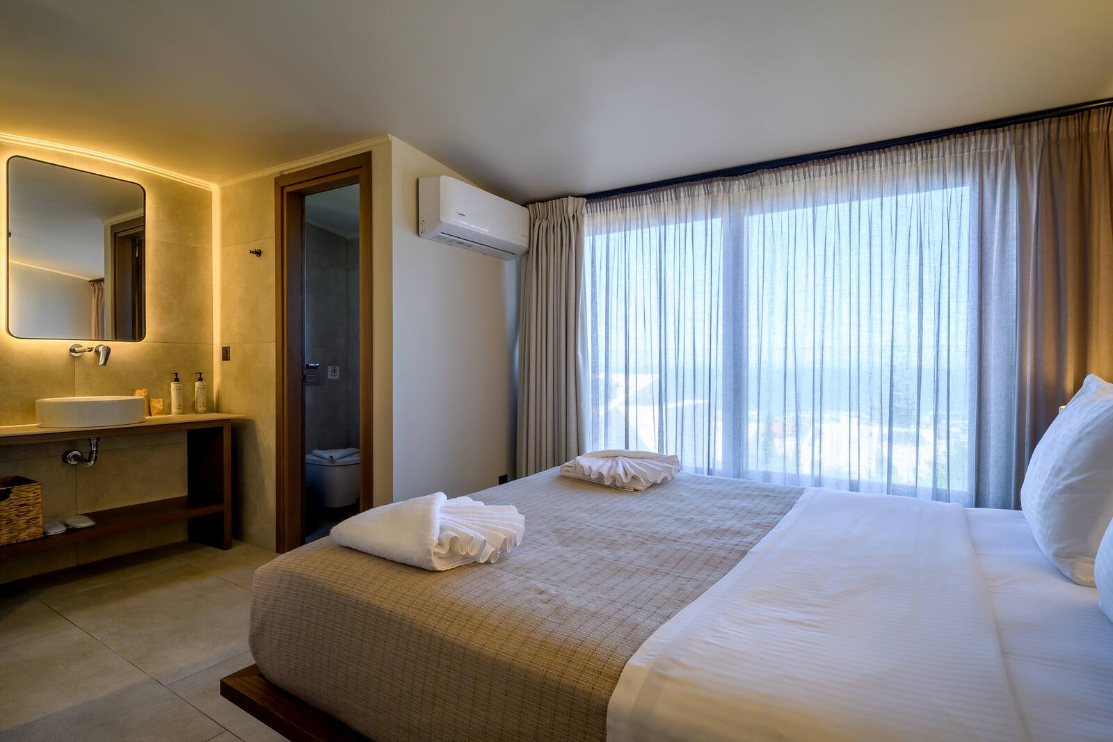 <p>Luxury Villa, yksi makuuhuone, oma uima-allas</p>