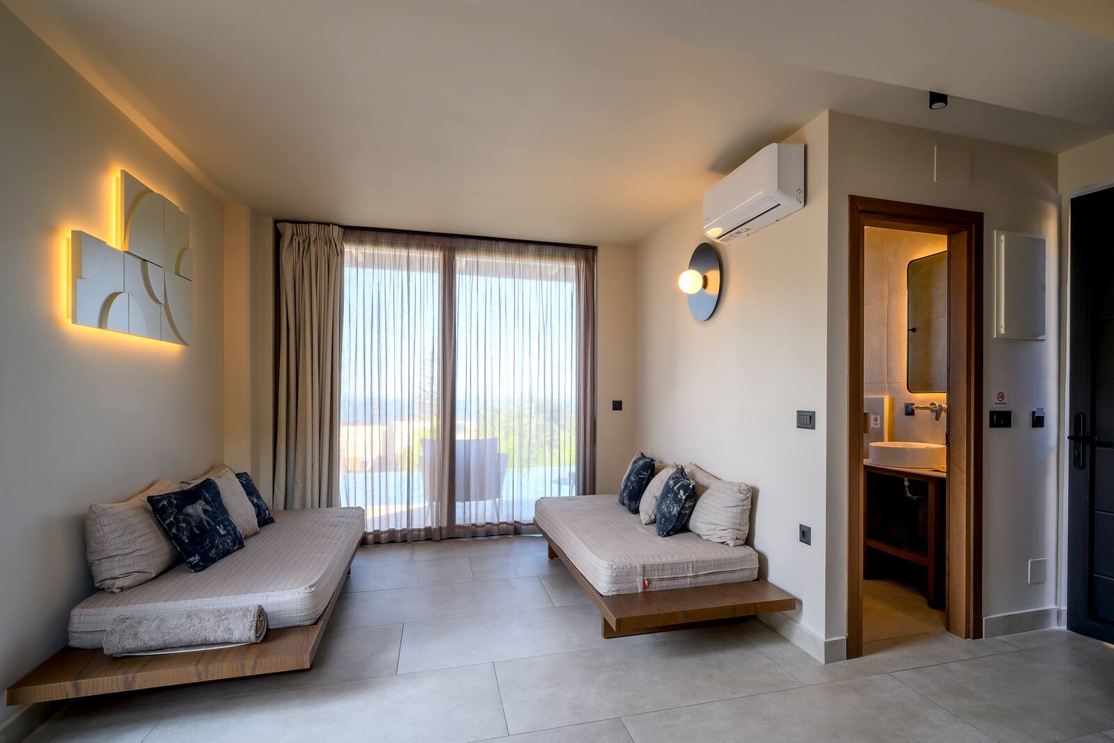 <p>Luxury Villa, yksi makuuhuone, oma uima-allas</p>