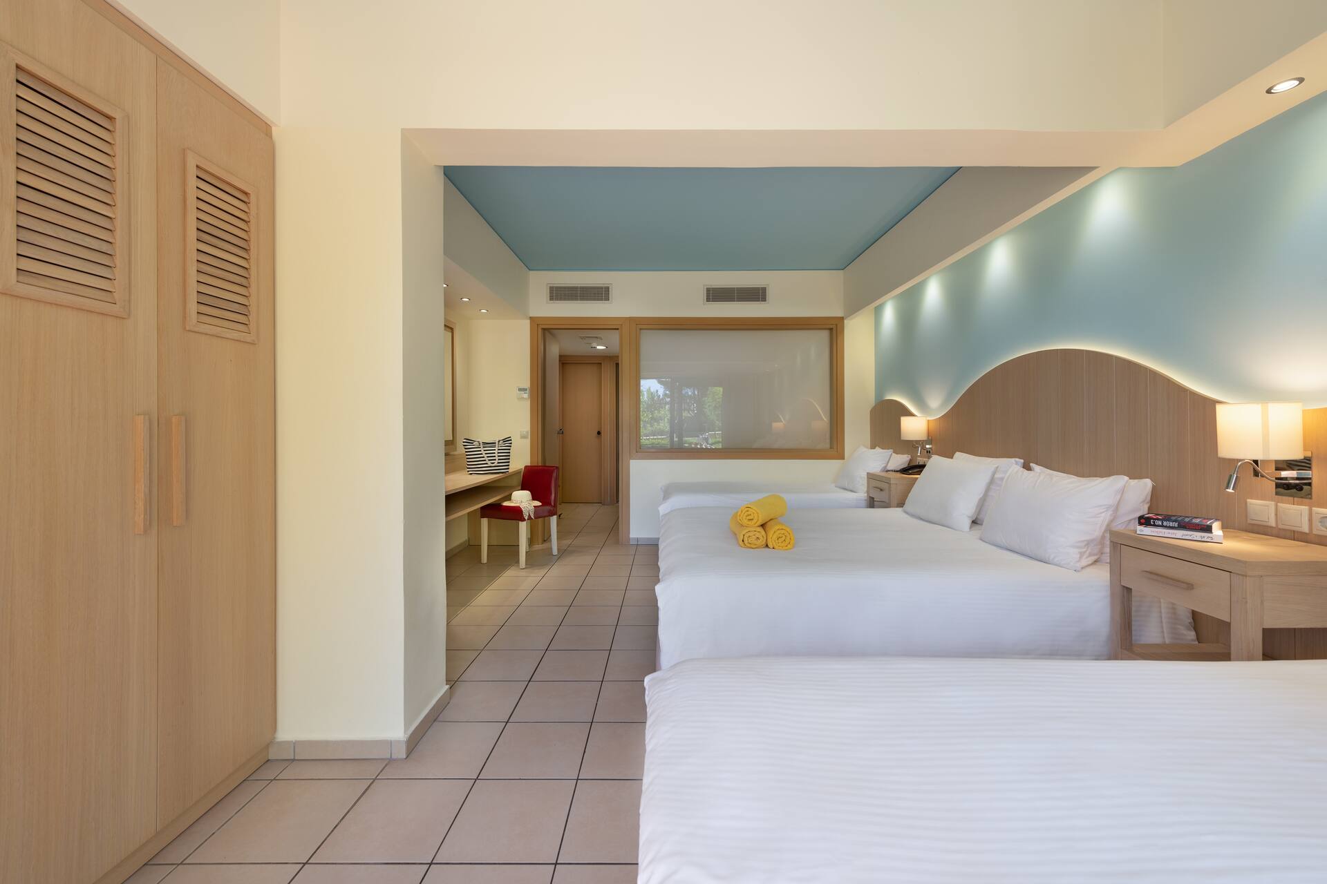 <p>Standard-perhehuone</p>