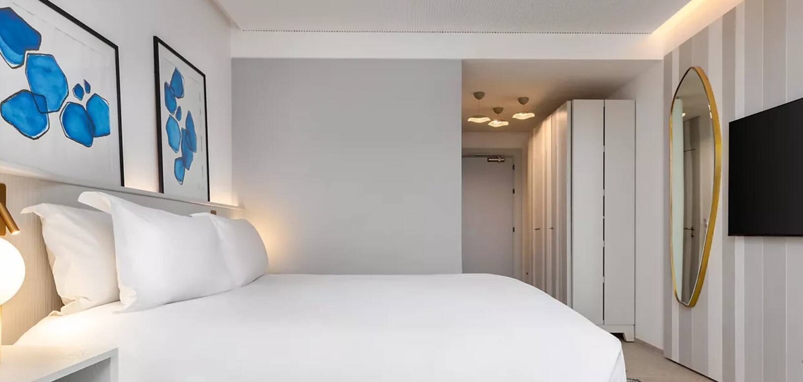 <p>Luxury-huone</p>