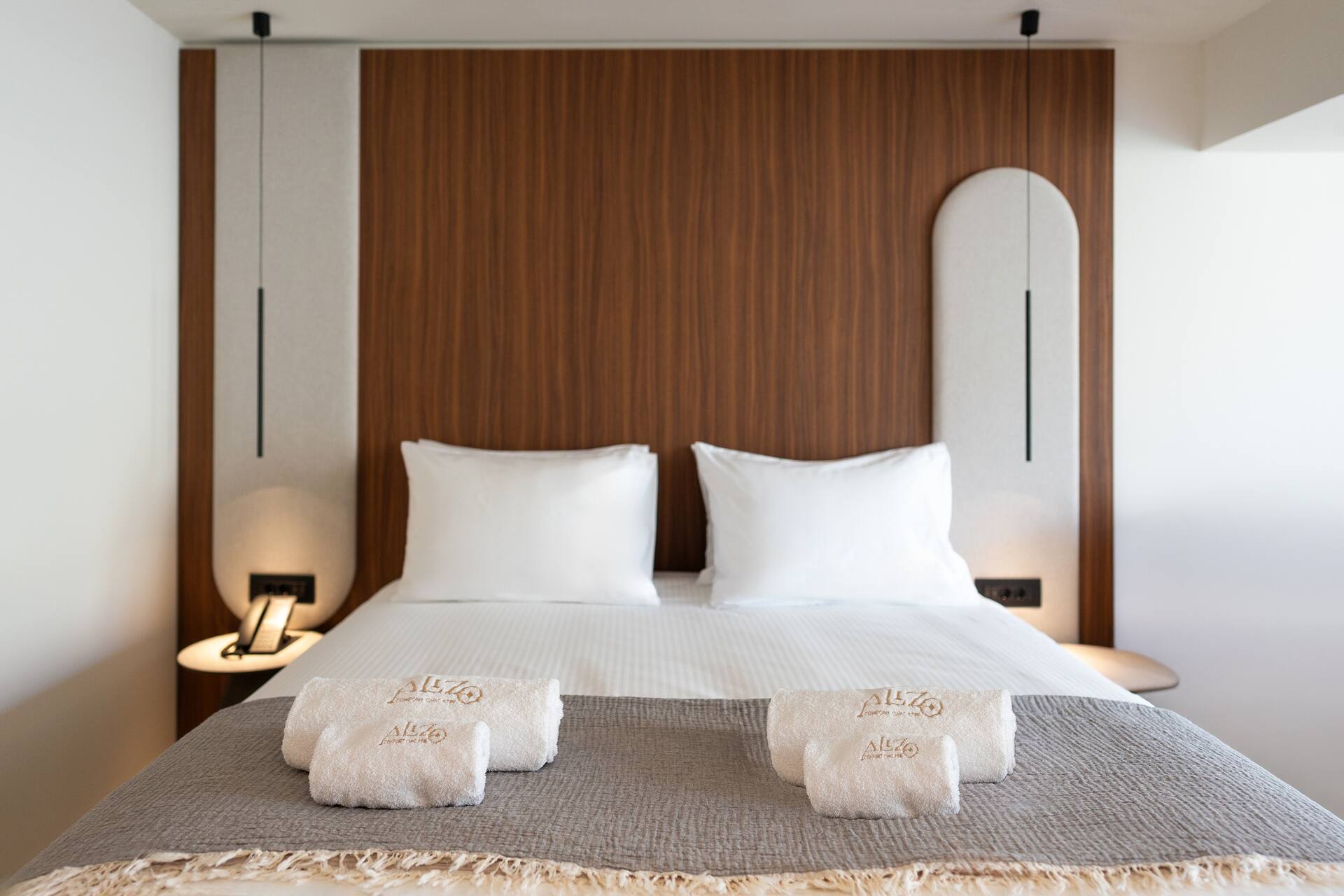 <p>Kahden hengen Deluxe-huone</p>