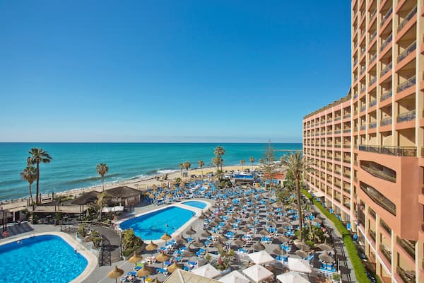 Sunset Beach Club