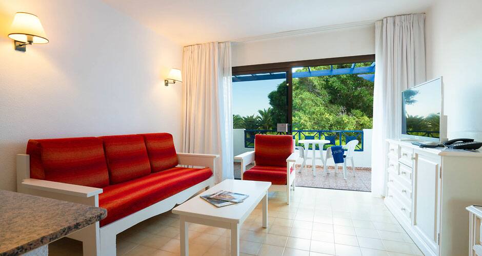 <p>lanz0039perhesuper</p>