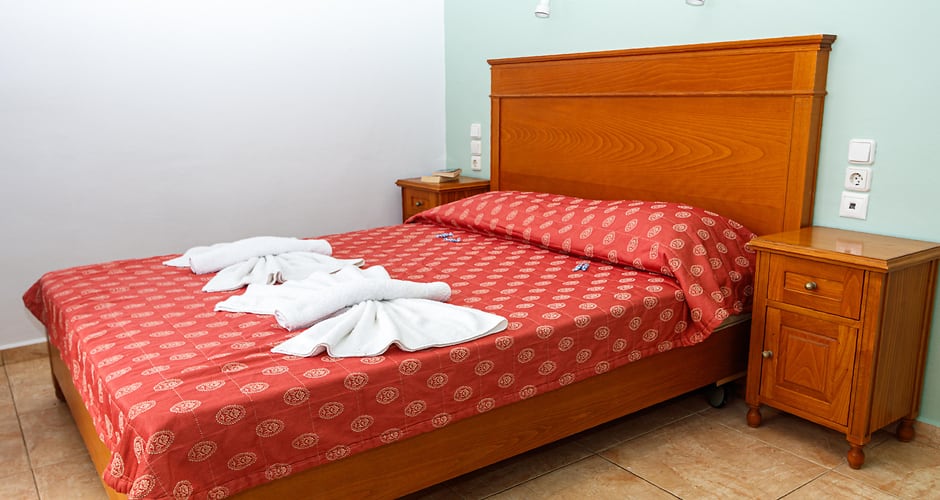 <p>kaksio sivurakennuksessa</p>